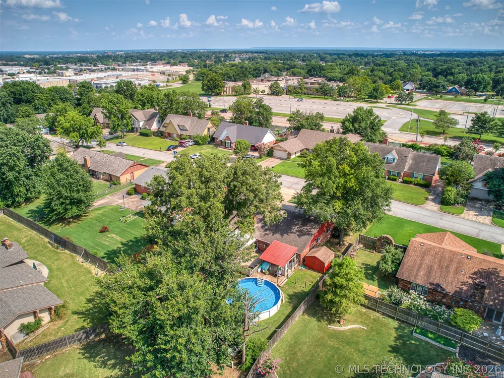 7415 E 70th Street Tulsa, OK 74133