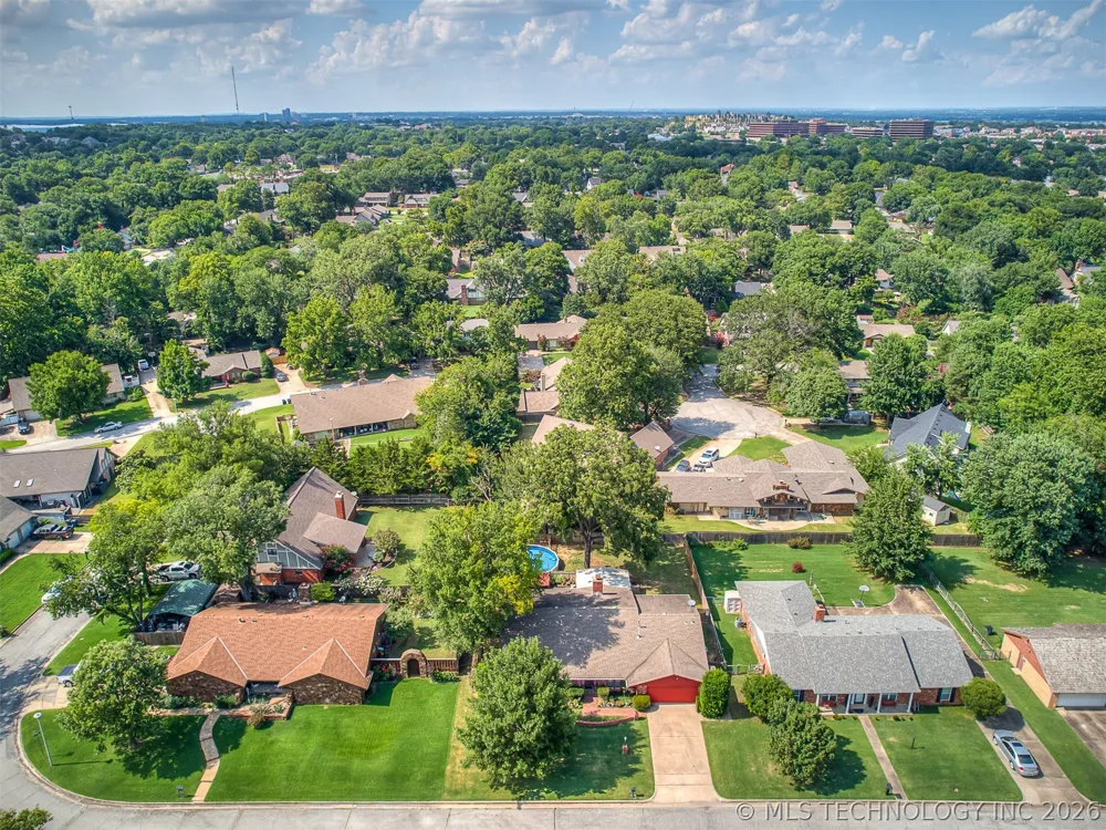 7415 E 70th Street Tulsa, OK 74133