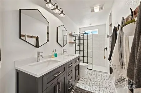 9175 Glenhaven Drive Glenhaven, CA 95443