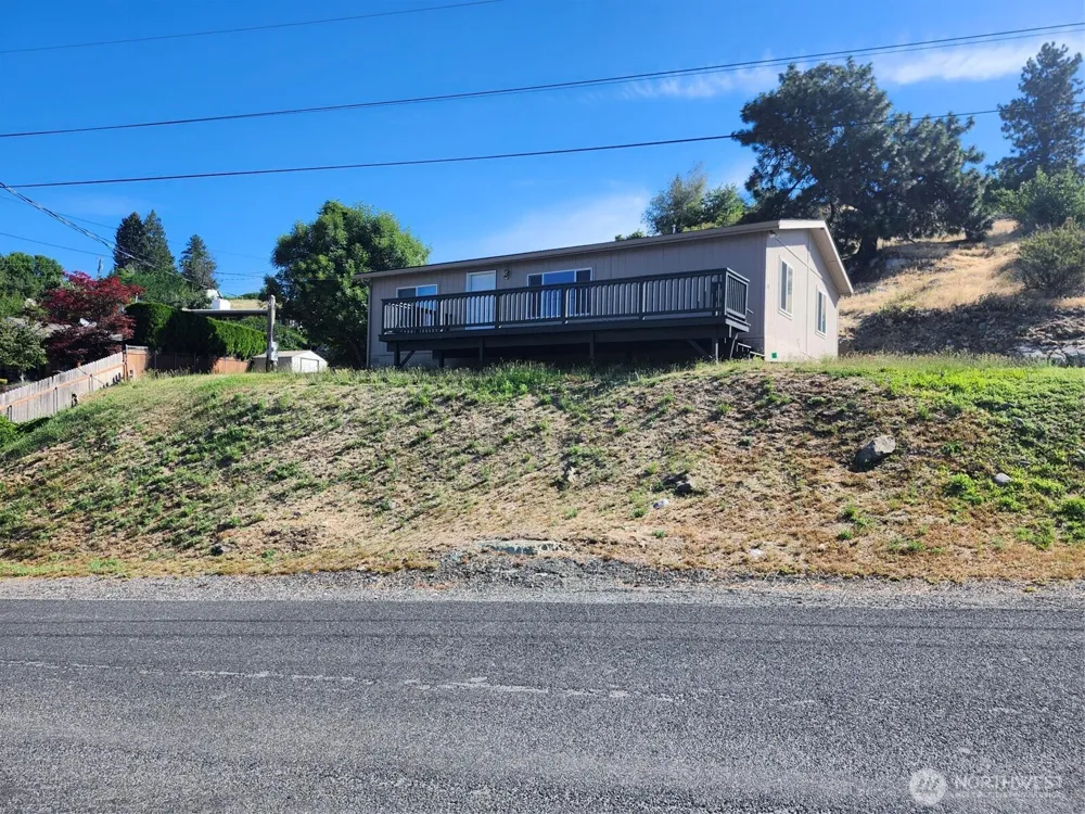 130 Olive Avenue Manson, WA 98831