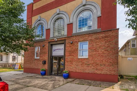 44 Main Street #1