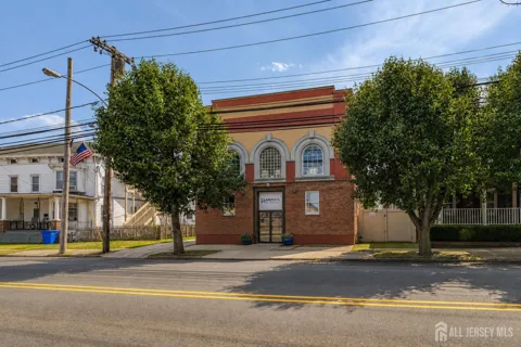 44 Main Street #2