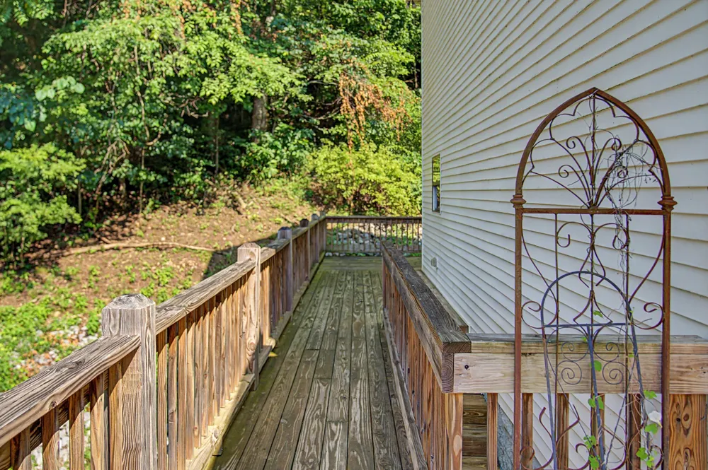 1505 Dark Hollow Rd Lafayette, TN 37083