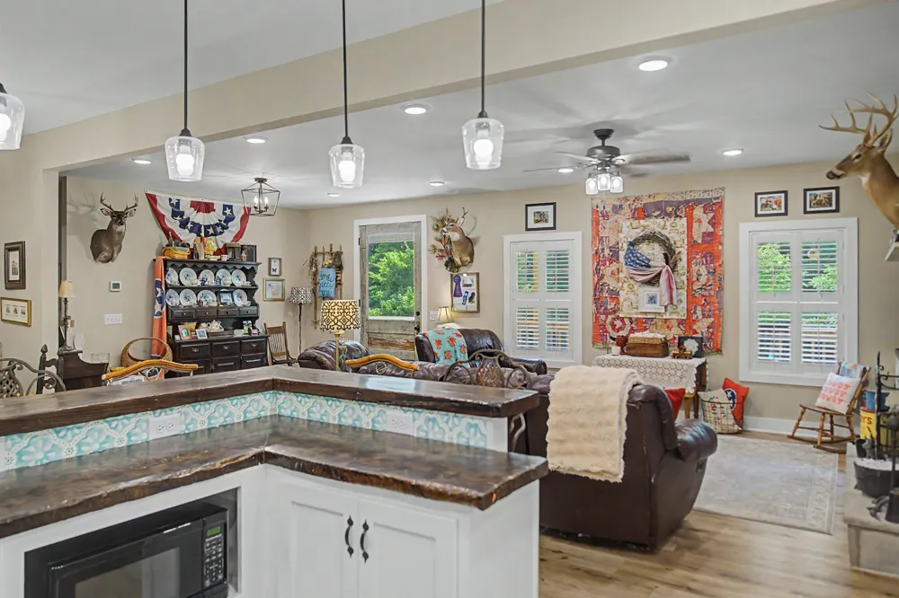 1505 Dark Hollow Rd Lafayette, TN 37083