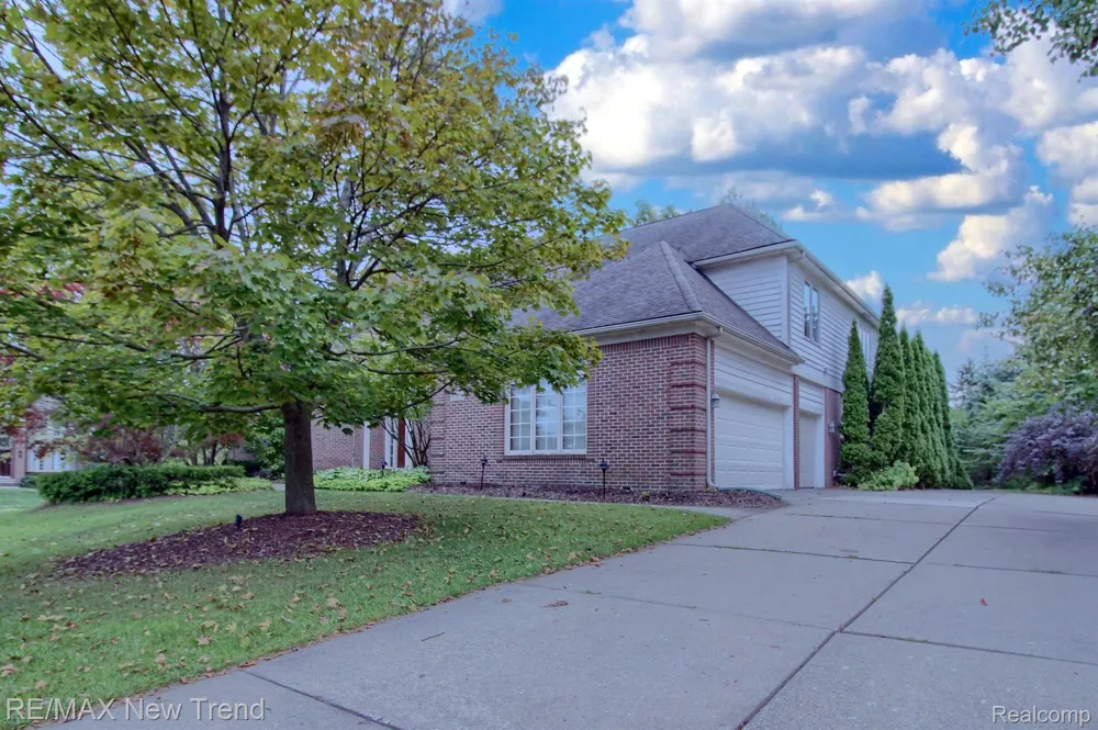 17173 WILLOW RIDGE COURT Northville Township, MI 48168
