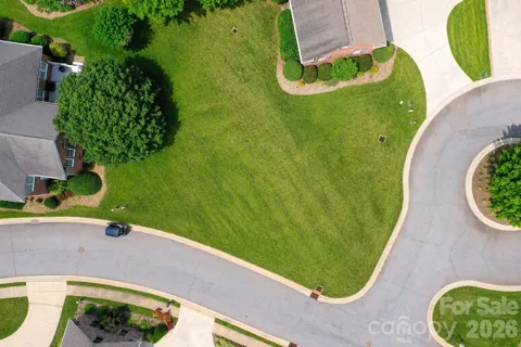 3790 Sarazen Court NE #5