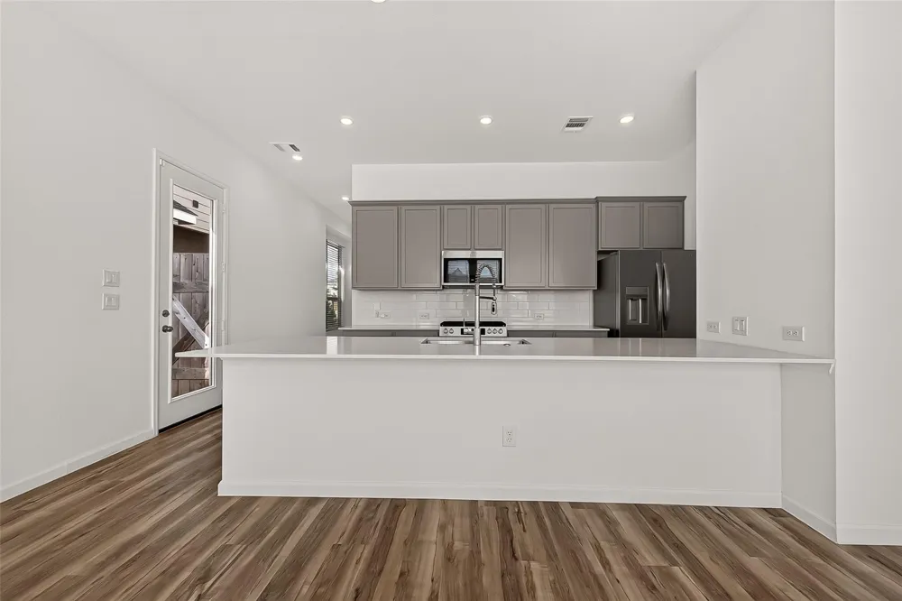 5558 Amber Brook Lane Fulshear, TX 77441