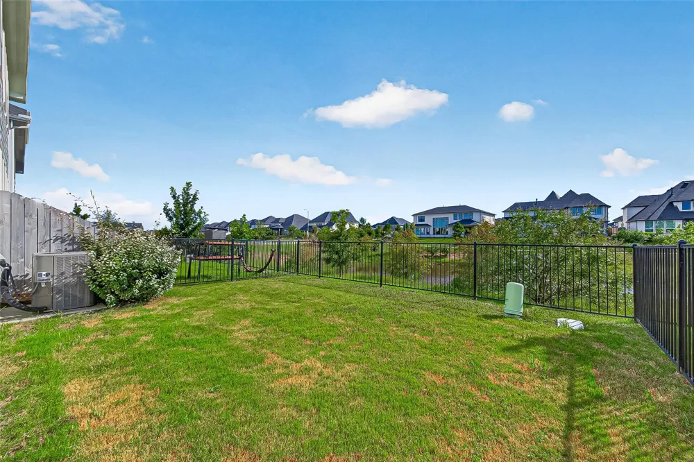 5558 Amber Brook Lane Fulshear, TX 77441