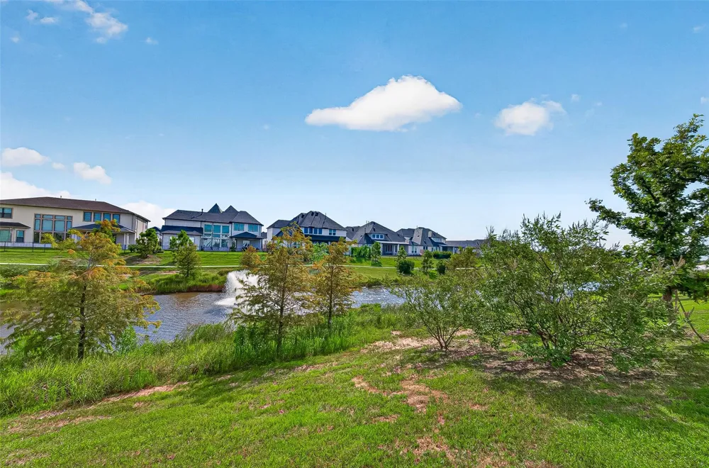5558 Amber Brook Lane Fulshear, TX 77441