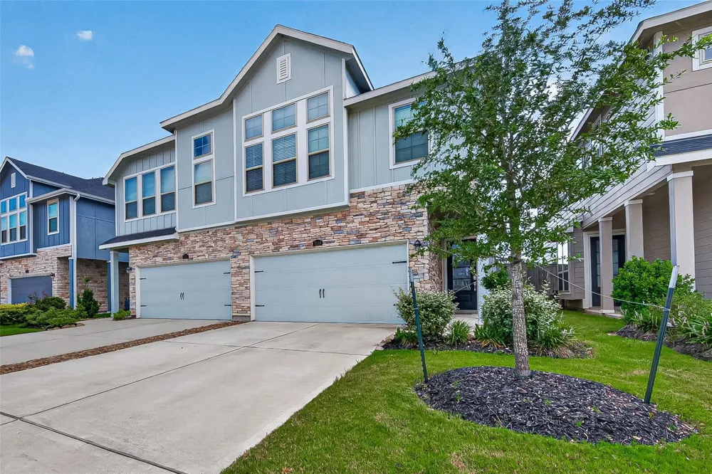 5558 Amber Brook Lane Fulshear, TX 77441