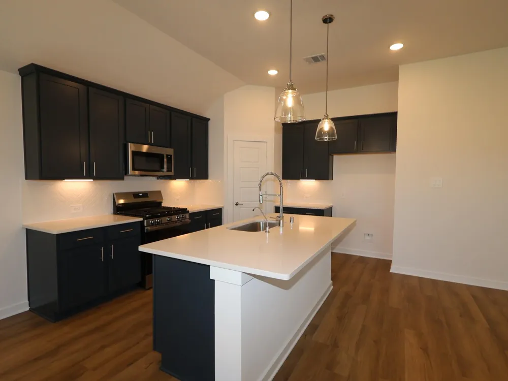 21443 Mountain Haya Trail Tomball, TX 77377