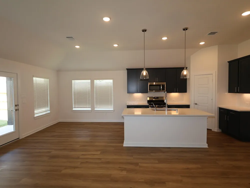21443 Mountain Haya Trail Tomball, TX 77377