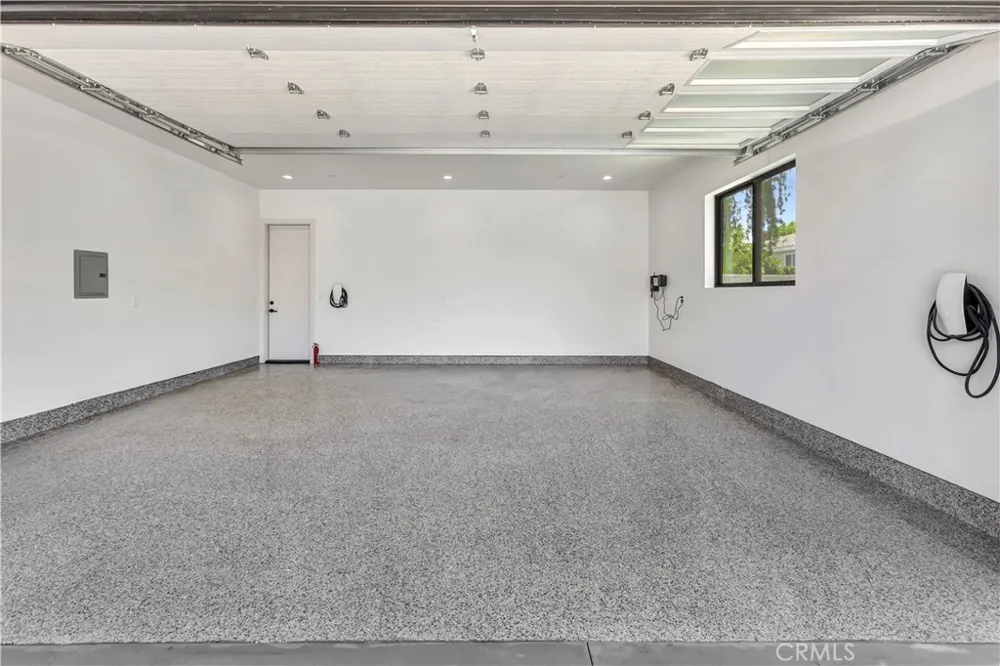 15362 Seine Cir. Irvine, CA 92604