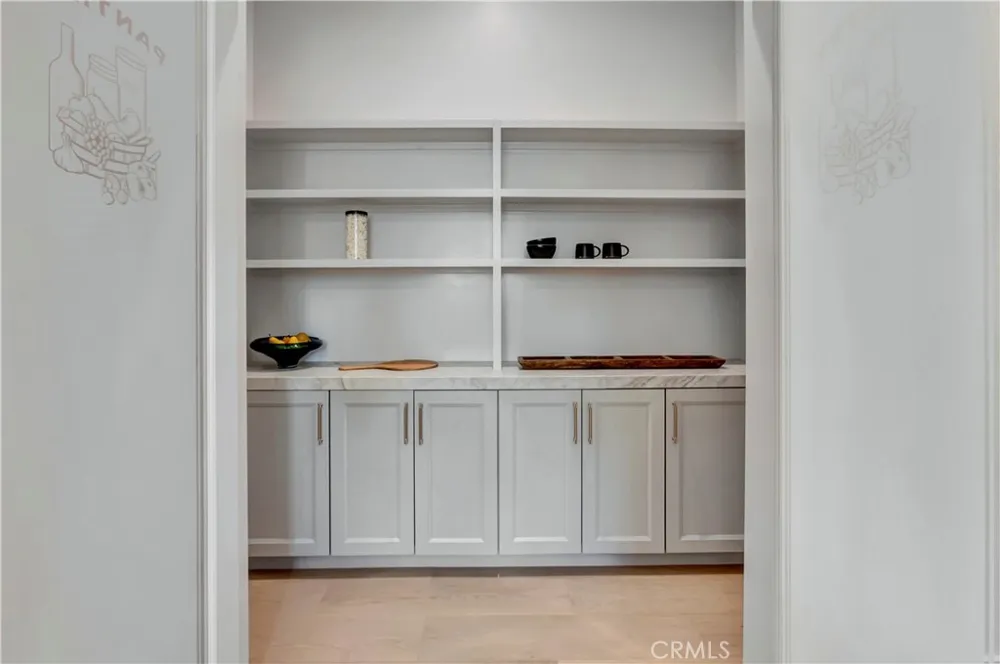15362 Seine Cir. Irvine, CA 92604