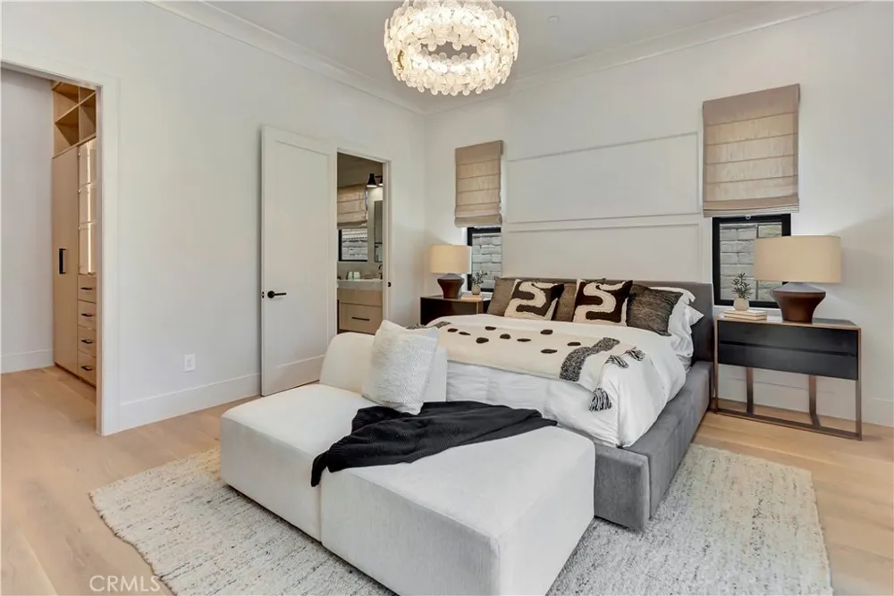 15362 Seine Cir. Irvine, CA 92604