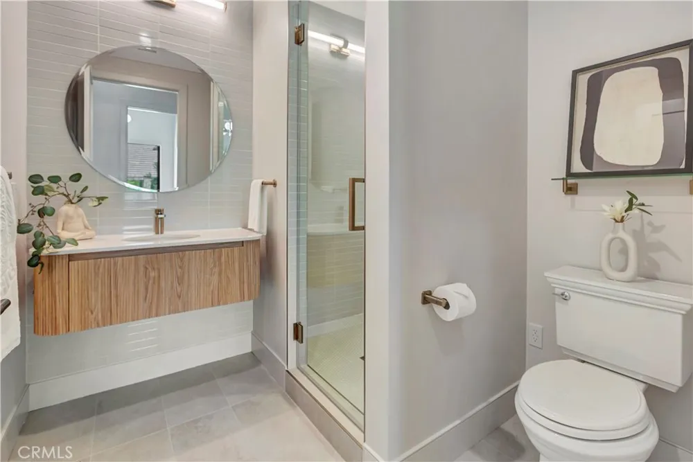 15362 Seine Cir. Irvine, CA 92604