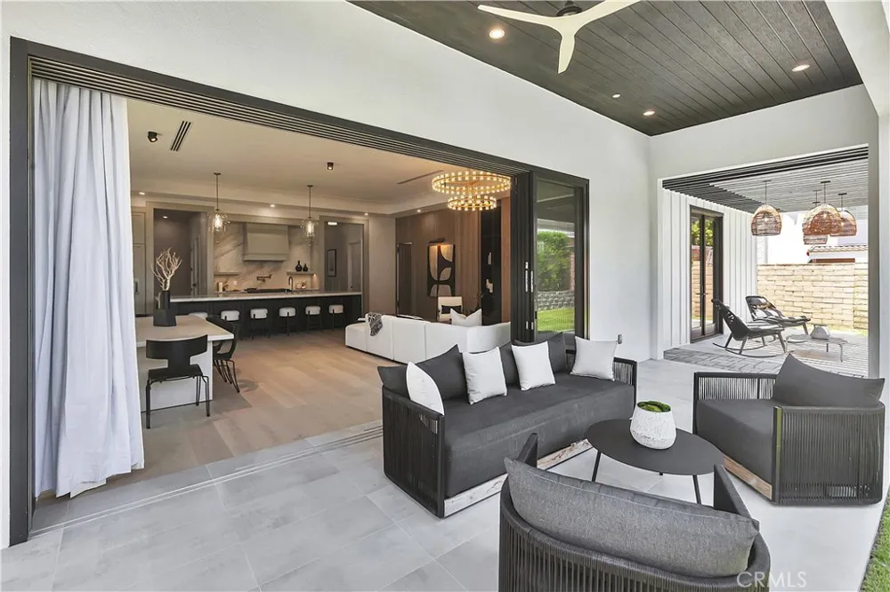 15362 Seine Cir. Irvine, CA 92604