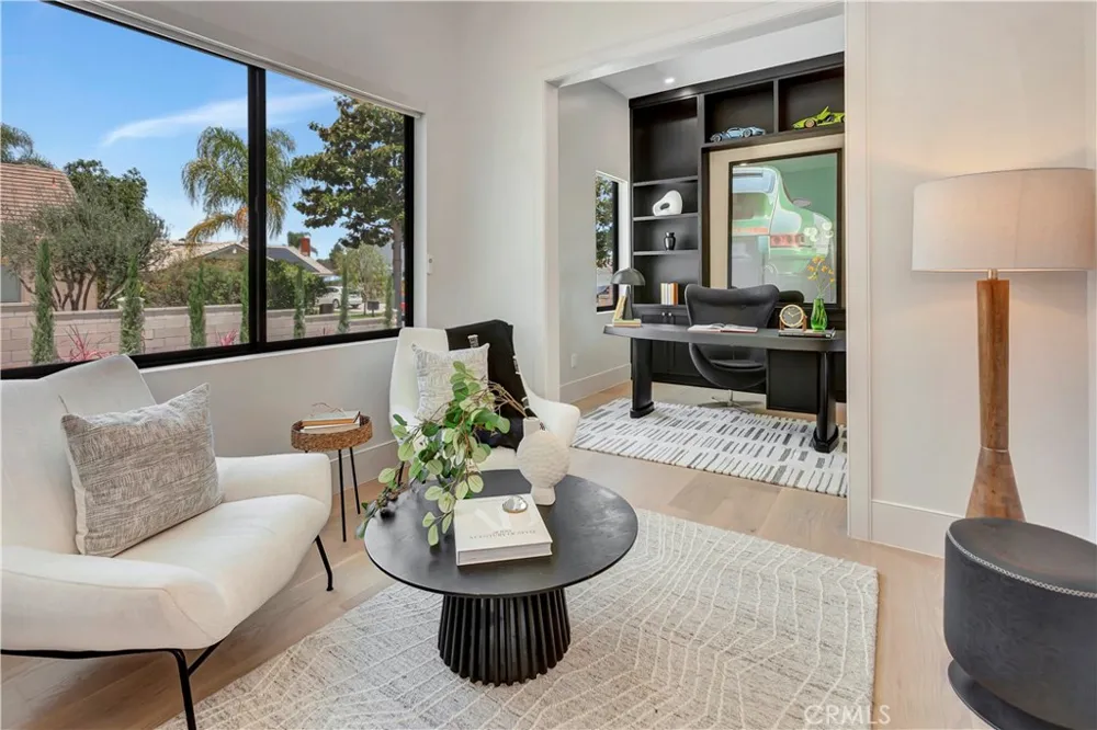 15362 Seine Cir. Irvine, CA 92604