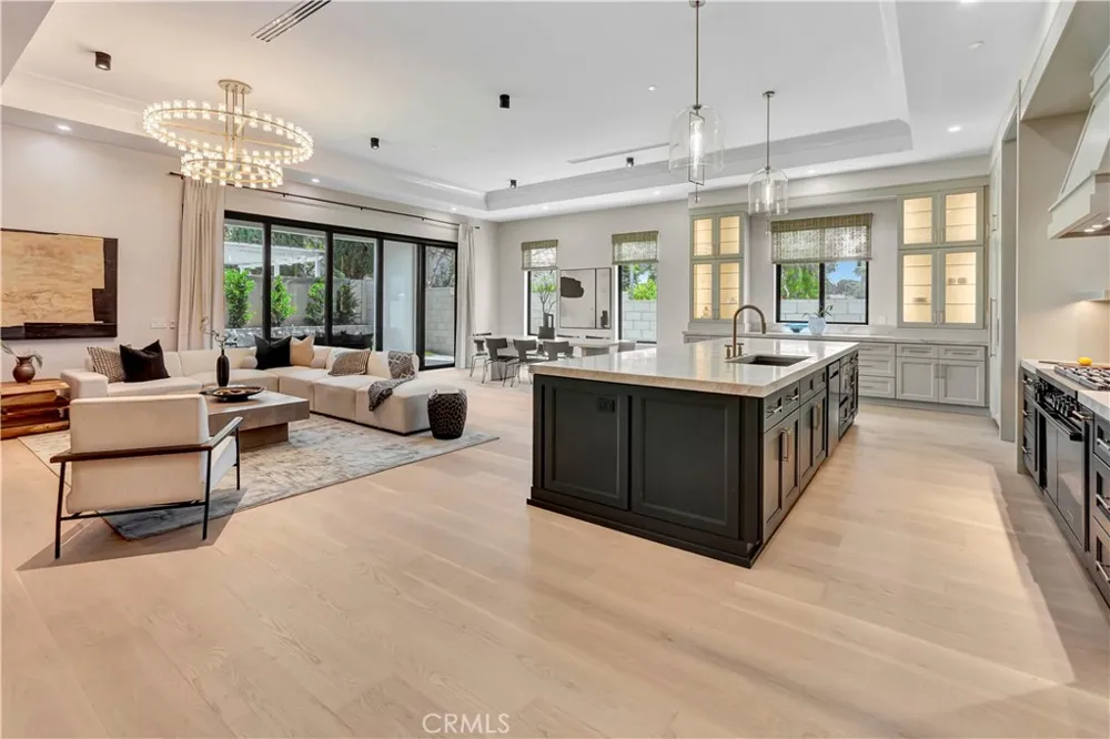 15362 Seine Cir. Irvine, CA 92604
