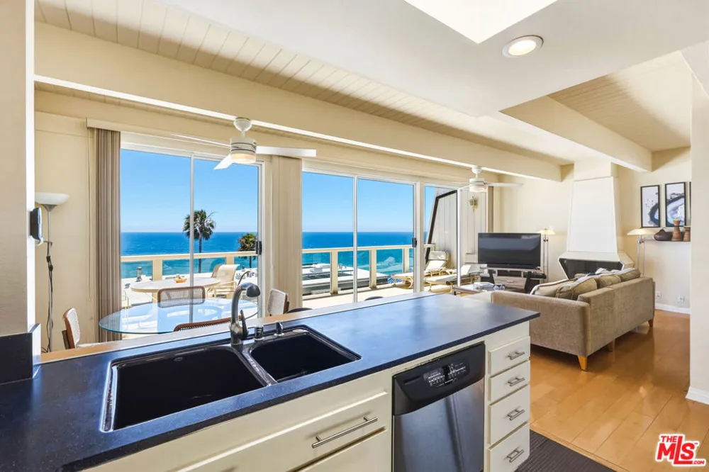 11854 Coral Reef Lane Malibu, CA 90265