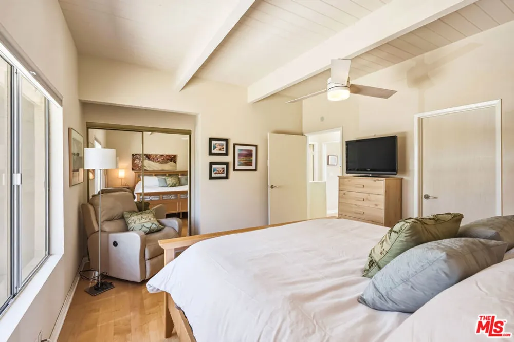 11854 Coral Reef Lane Malibu, CA 90265