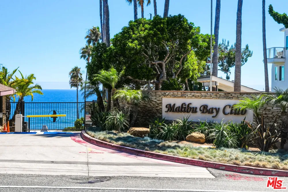 11854 Coral Reef Lane Malibu, CA 90265