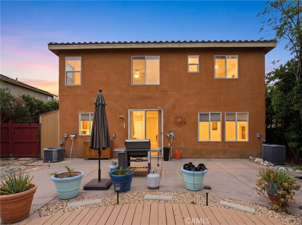 2180 Stonewood Mentone, CA 92359