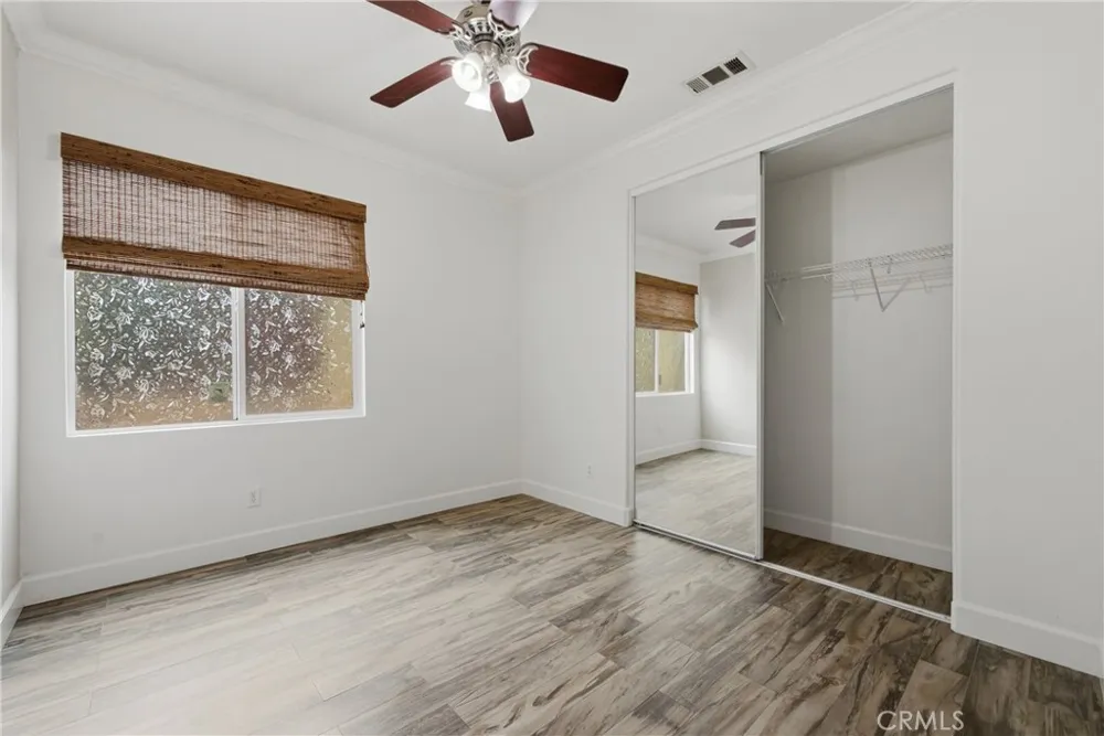 2180 Stonewood Mentone, CA 92359