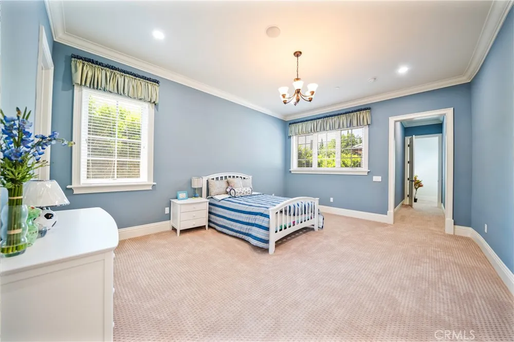 355 W Palm Dr Arcadia, CA 91007