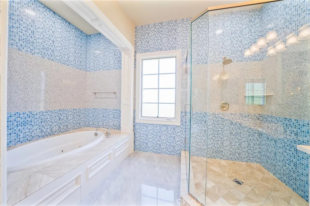 355 W Palm Dr Arcadia, CA 91007