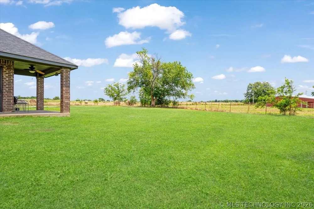 60 Autumn Run Durant, OK 74701