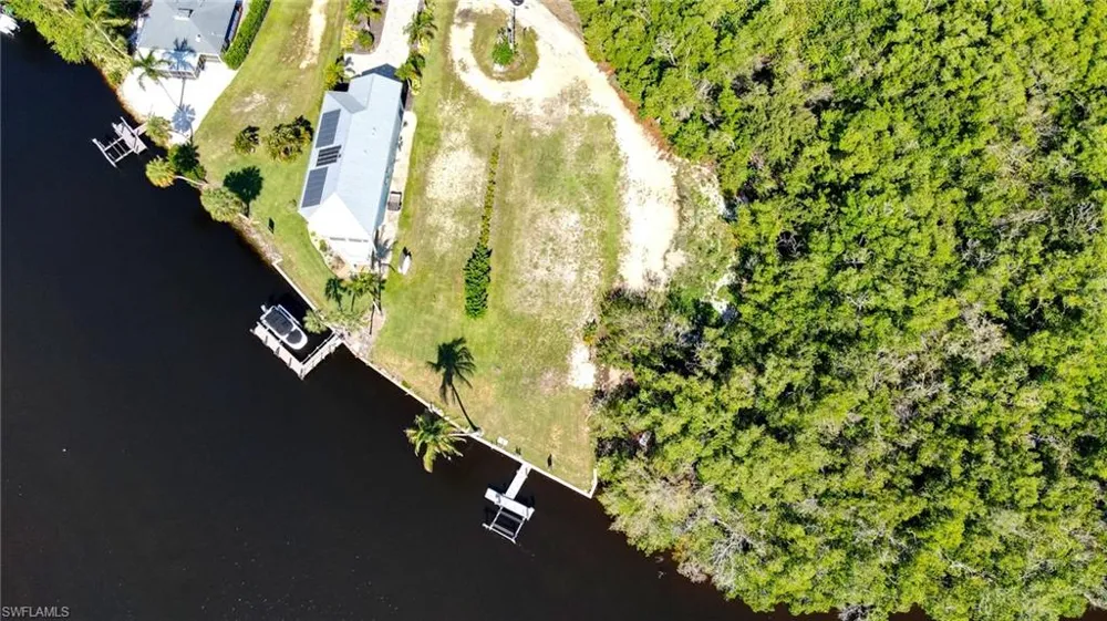 27510 Big Bend Road Bonita Springs, FL 34134