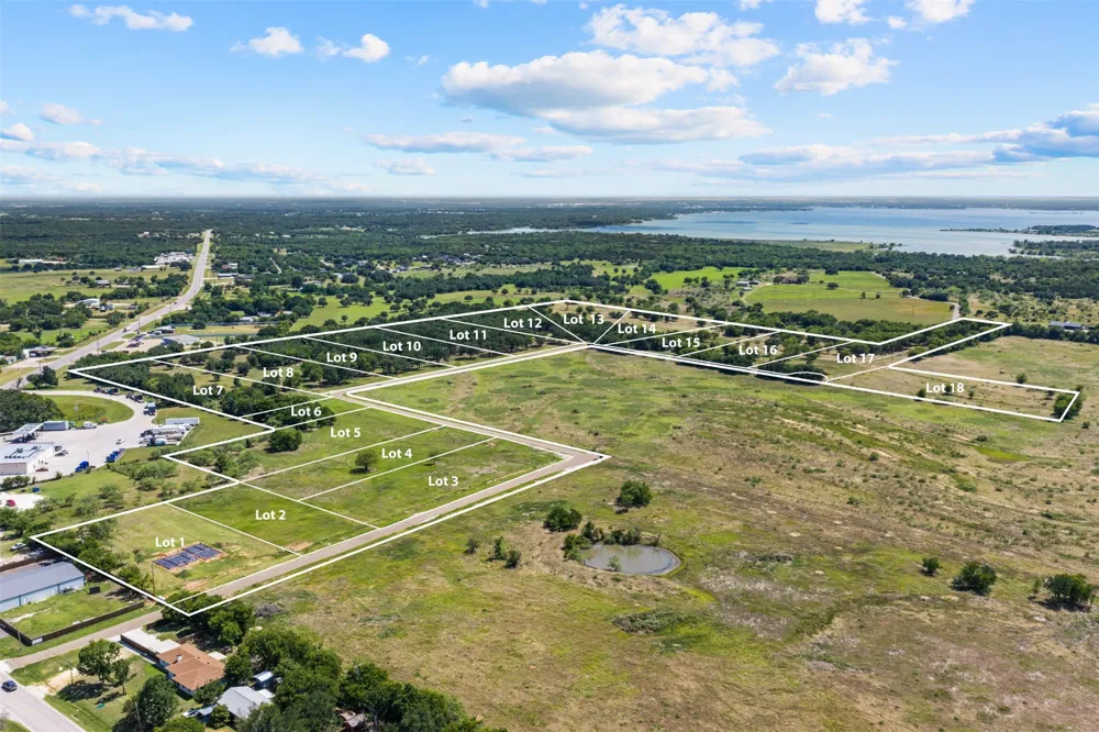 Lakewood Drive Whitney, TX 76692