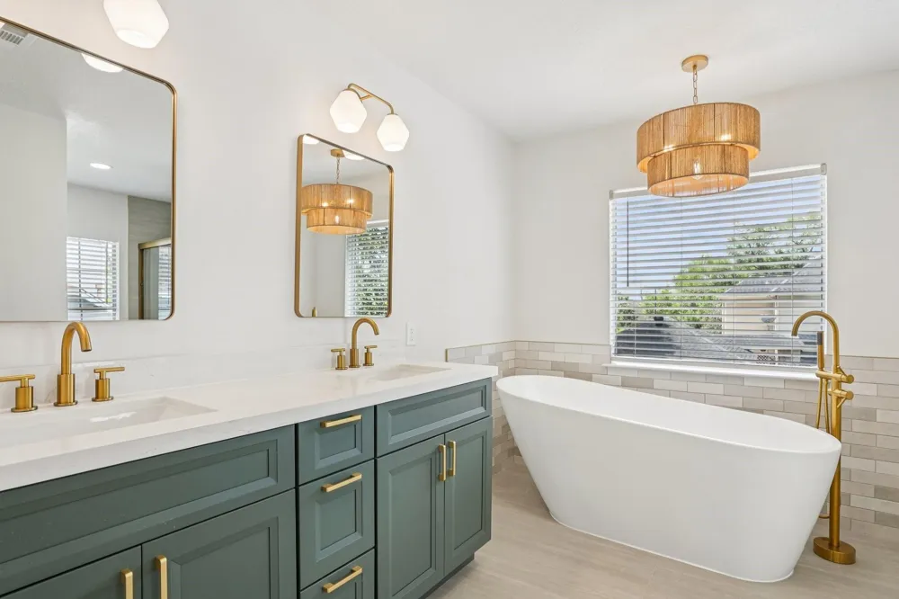 1808 Mission Circle Friendswood, TX 77546