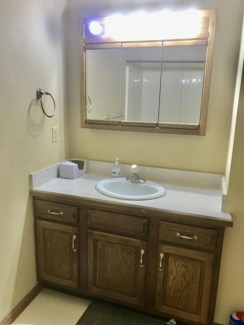 11348 Riverside Drive White Pigeon, MI 49099