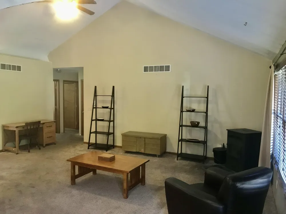 11348 Riverside Drive White Pigeon, MI 49099