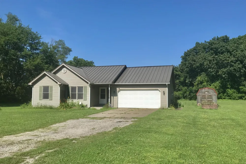 11348 Riverside Drive White Pigeon, MI 49099
