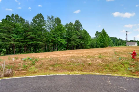 8 Brook View Dr