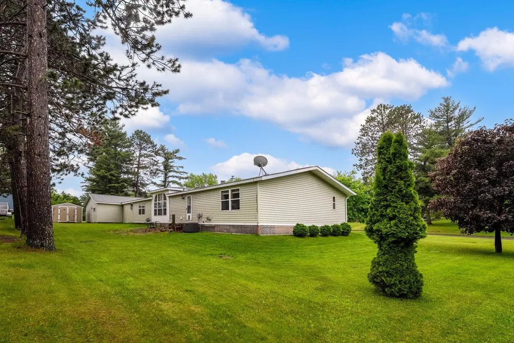 728 Allen Street Cloquet, MN 55720