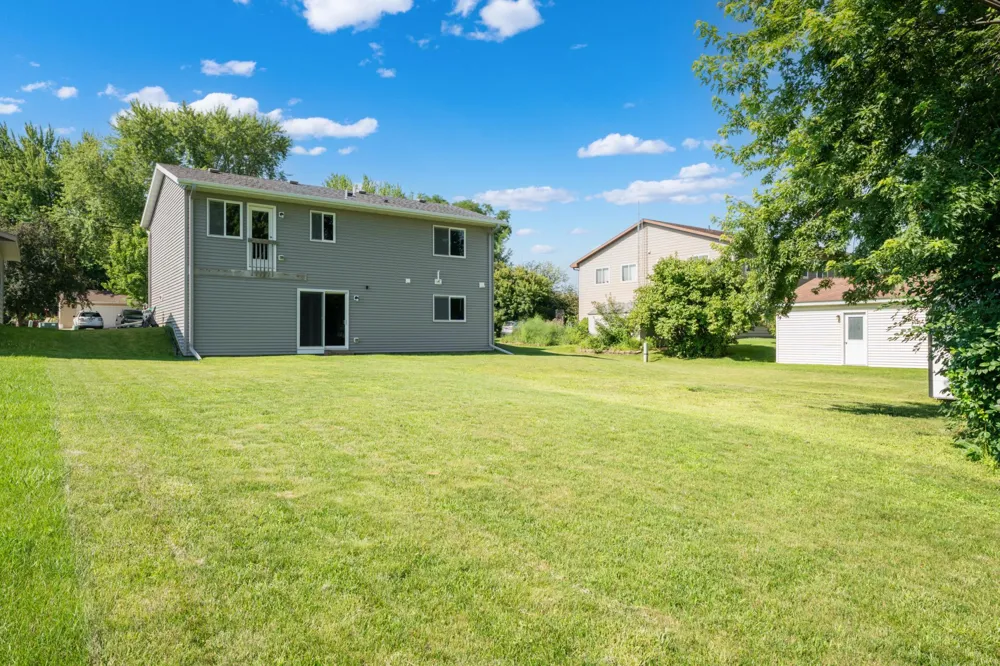 805 6th Street NE Stewartville, MN 55976