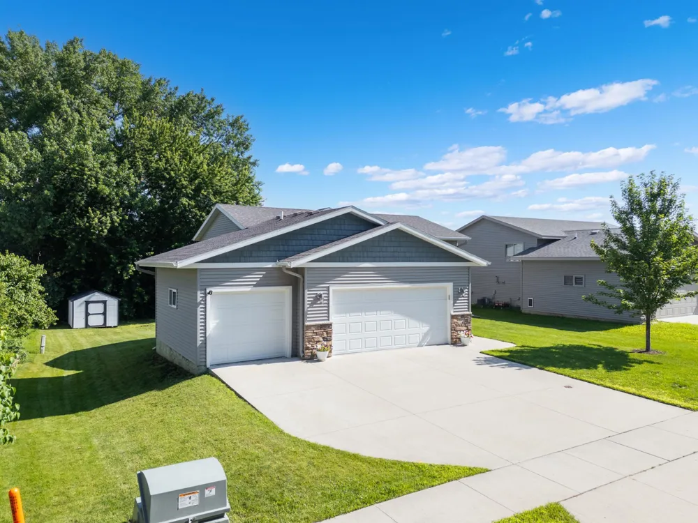 805 6th Street NE Stewartville, MN 55976