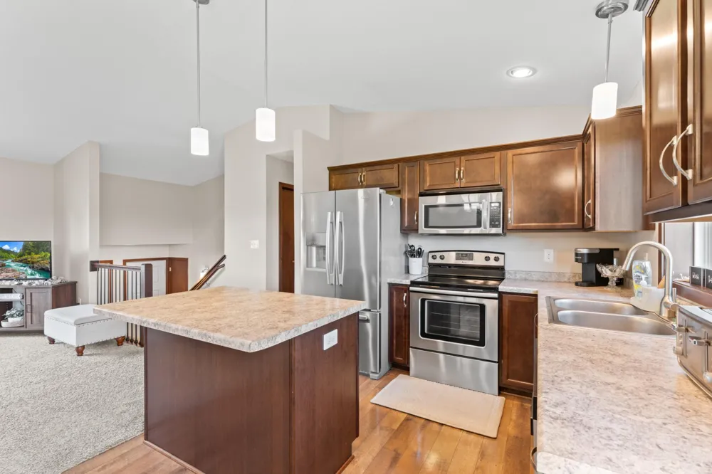 805 6th Street NE Stewartville, MN 55976