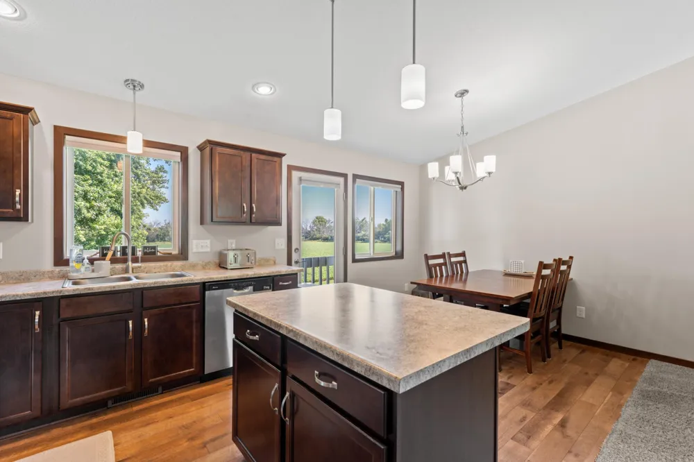 805 6th Street NE Stewartville, MN 55976