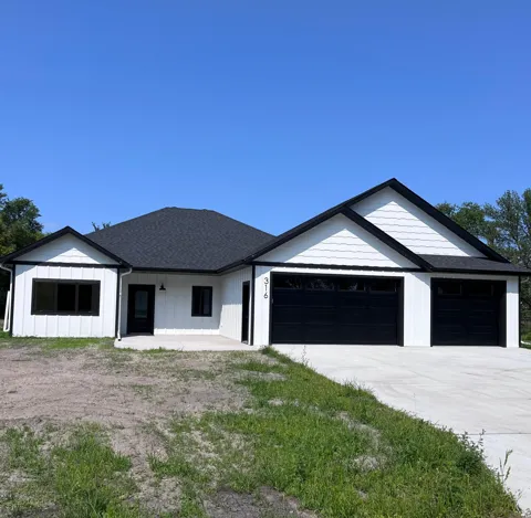 316 SW 4th Avenue SW