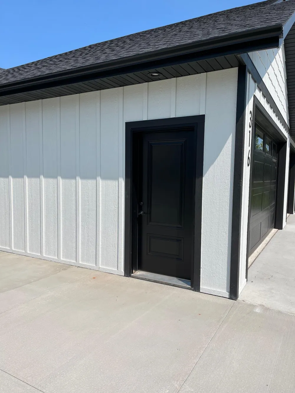 316 SW 4th Avenue SW Hankinson, ND 58041