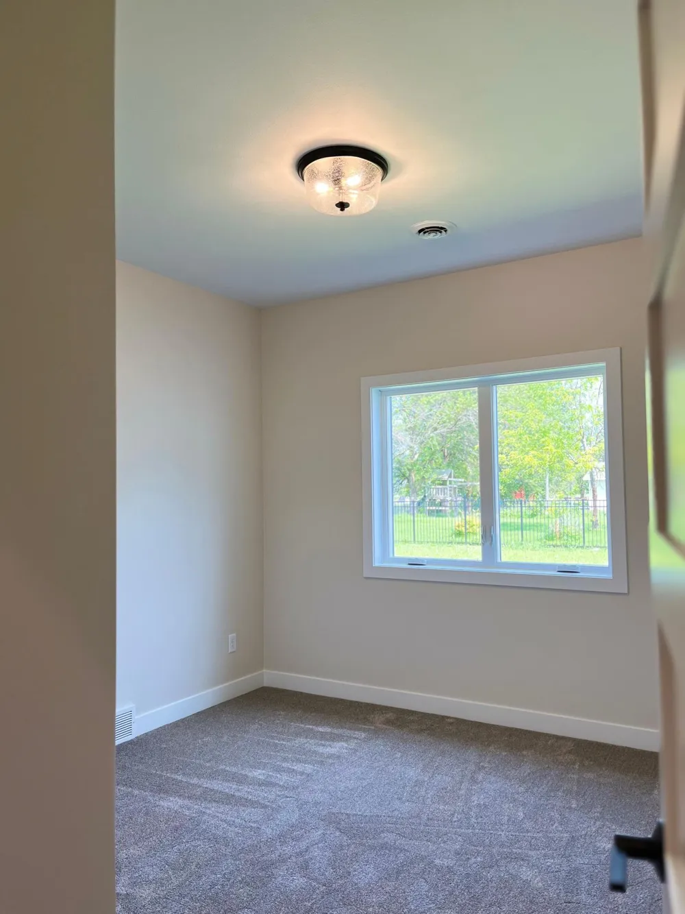 316 SW 4th Avenue SW Hankinson, ND 58041