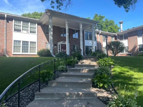 408 3rd Street #104