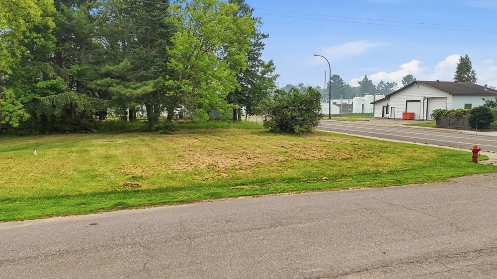 3934, 3936 Main Street Kettle River, MN 55757