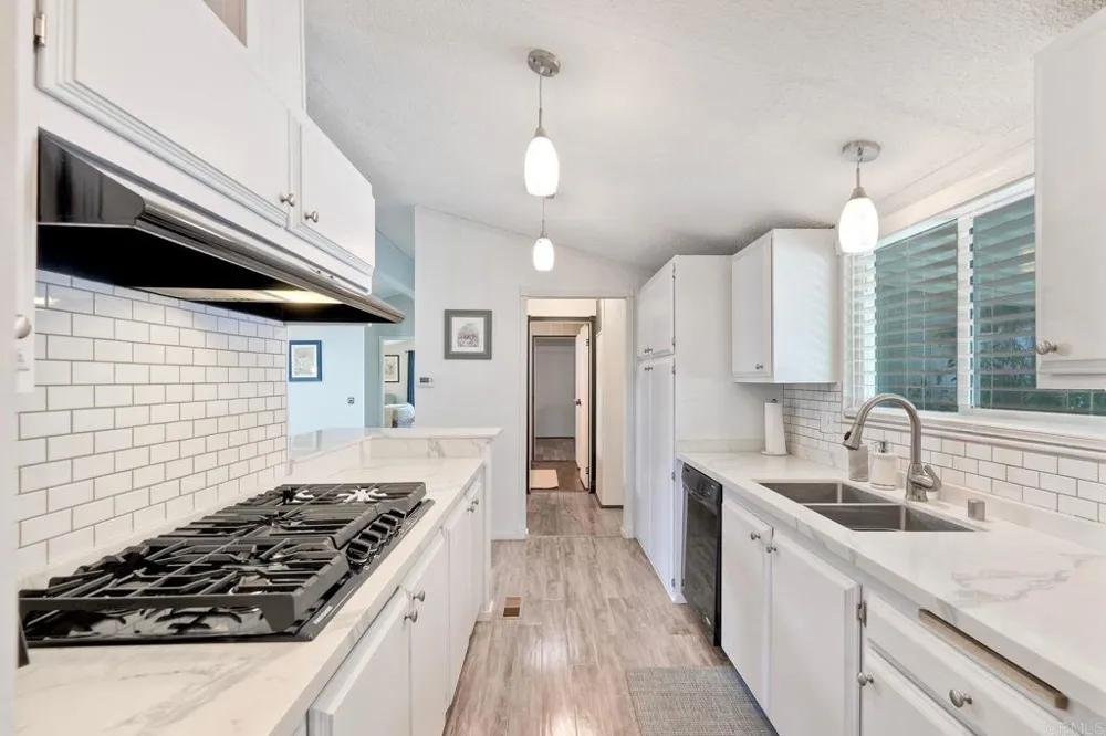 18218 Paradise Mountain Rd Spc 75 #Lot 75 Valley Center, CA 92082