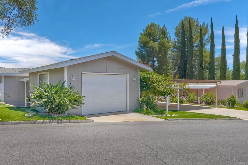 18218 Paradise Mountain Rd Spc 75 #Lot 75 Valley Center, CA 92082